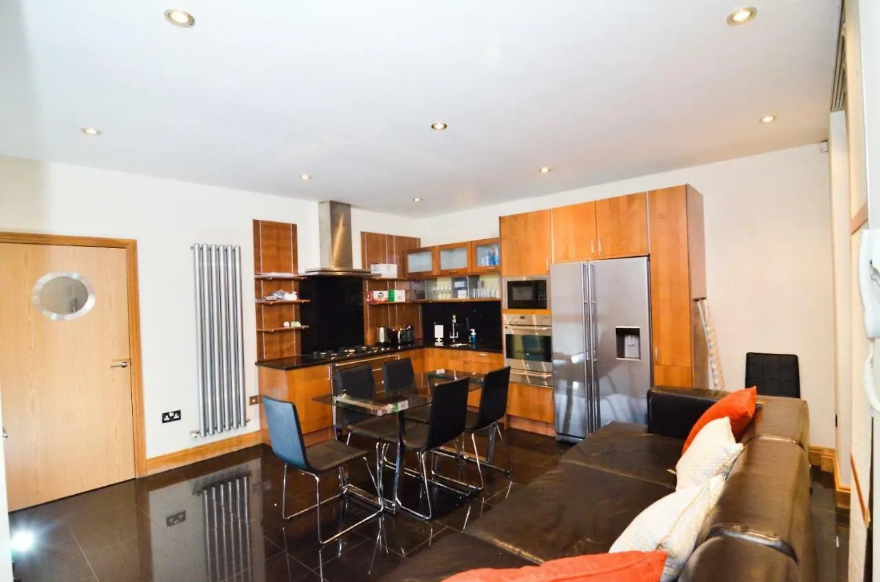 *** Gasthuis Thames View House Surrey Quays Hotel Londen Verenigd Koninkrijk